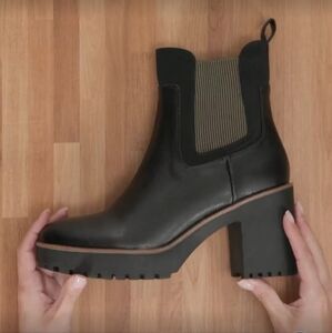 Black Chunky Heeled Chelsea Boots with Elastic Panels